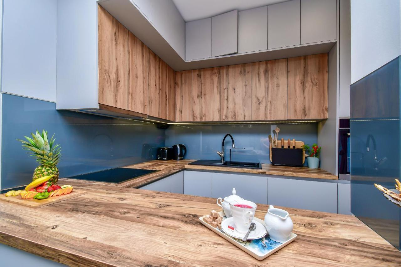 אומיס Apartment Ela מראה חיצוני תמונה